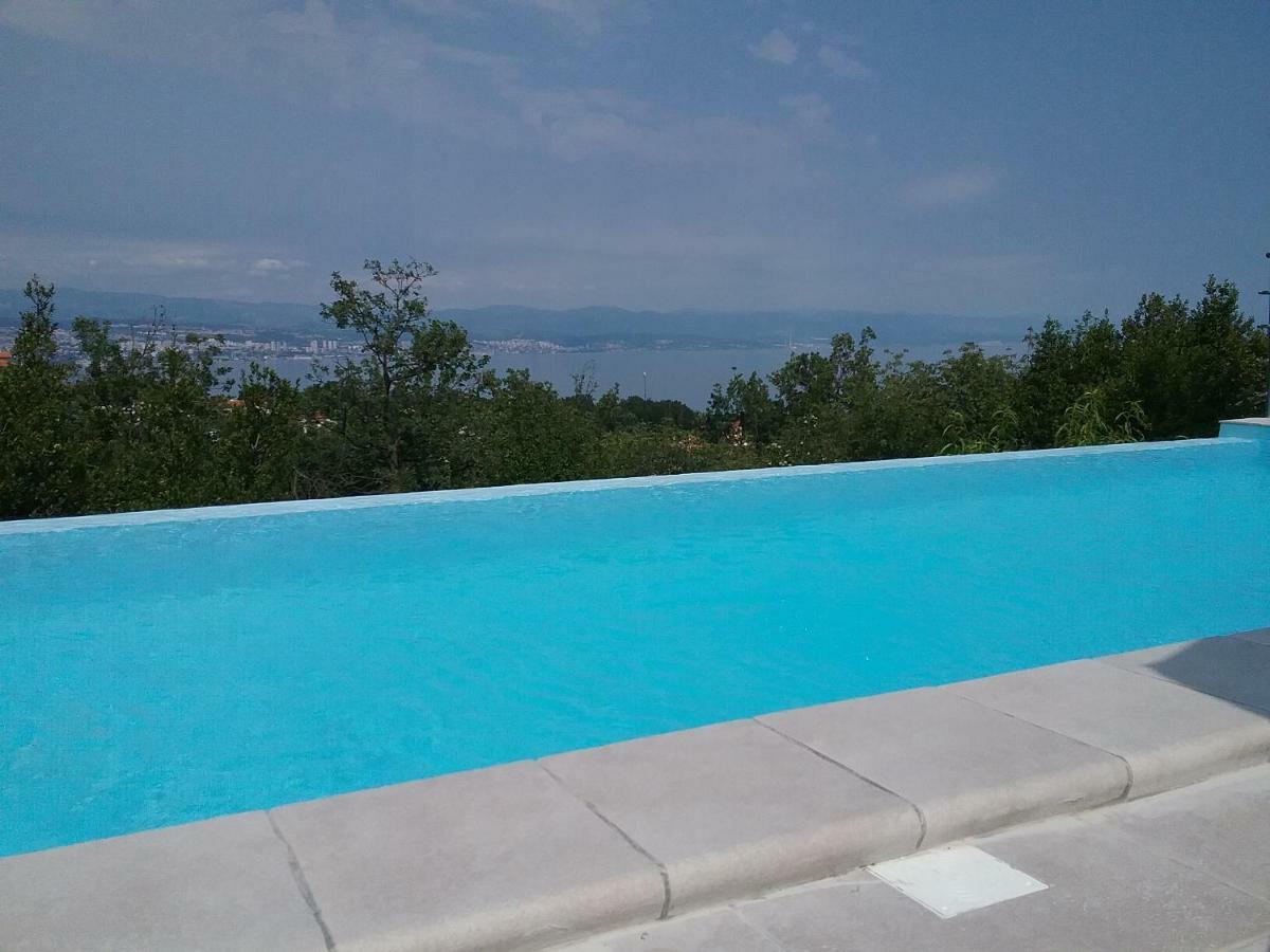Tranquity Studio Apartment Ika Lovran Exterior foto